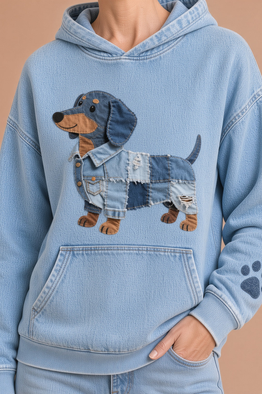 Azucena – Denim-huppari mäyräkoira-appliikaatiolla – kuva 5