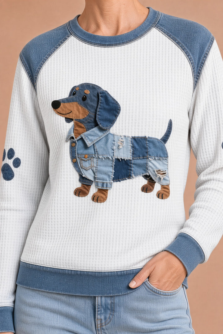 Nuria – Lumoava mäyräkoira denim-patchworkilla – kuva 10