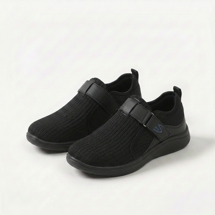 Anke – Nastavitelný komfortní sneaker s extra širokým střihem