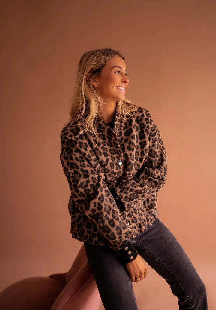 Dámská leopardí bunda s druky