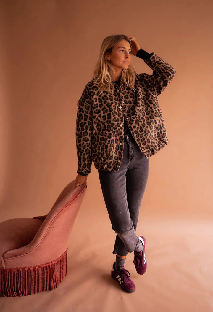 Dámská leopardí bunda s druky