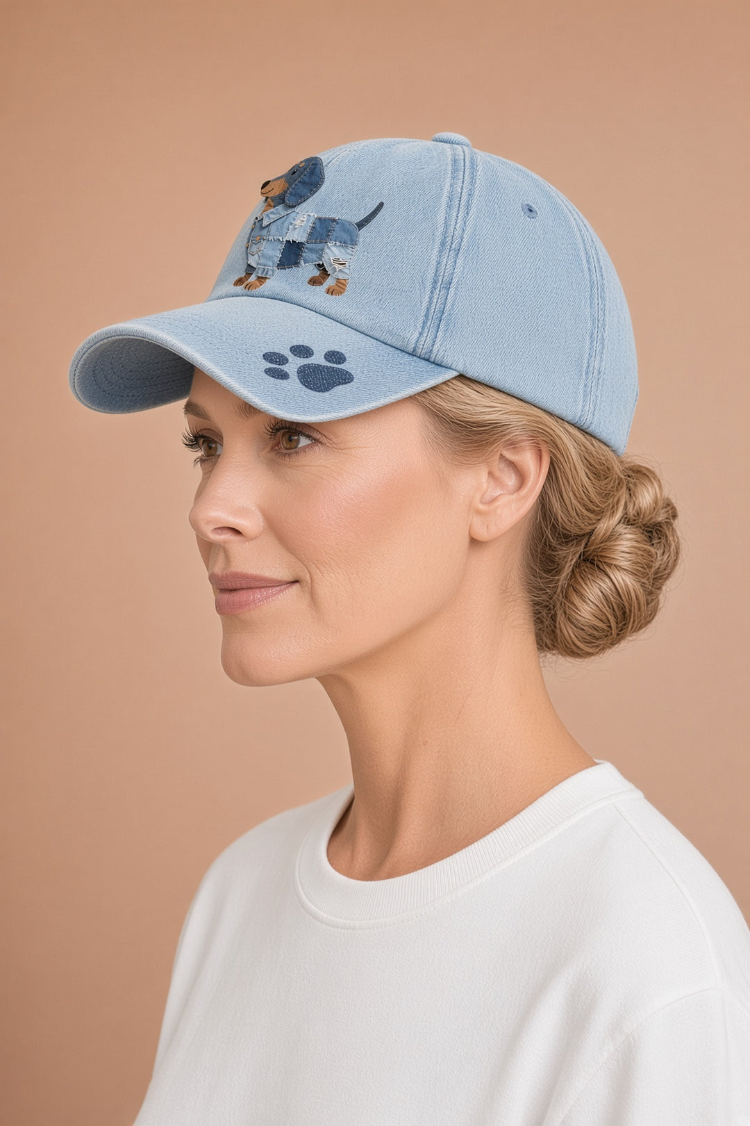 Bonita – Unisex-patchwork-denimlakki mäyräkoiramotiivilla – kuva 3