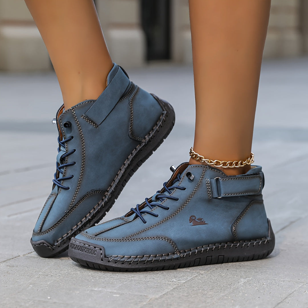 Lola - Komfortní sneaker s vysokým střihem