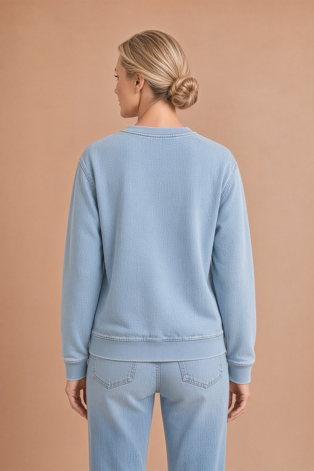 Nina – Naisten huppari denim-patchworkilla ranskanbulldoggityyliin – kuva 4