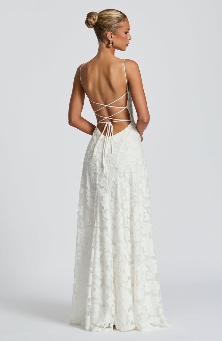 Rubis | Elegantní dlouhá krajková šaty